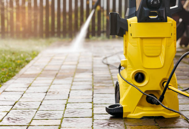 Best Pool Deck Cleaning  in Perry, OH